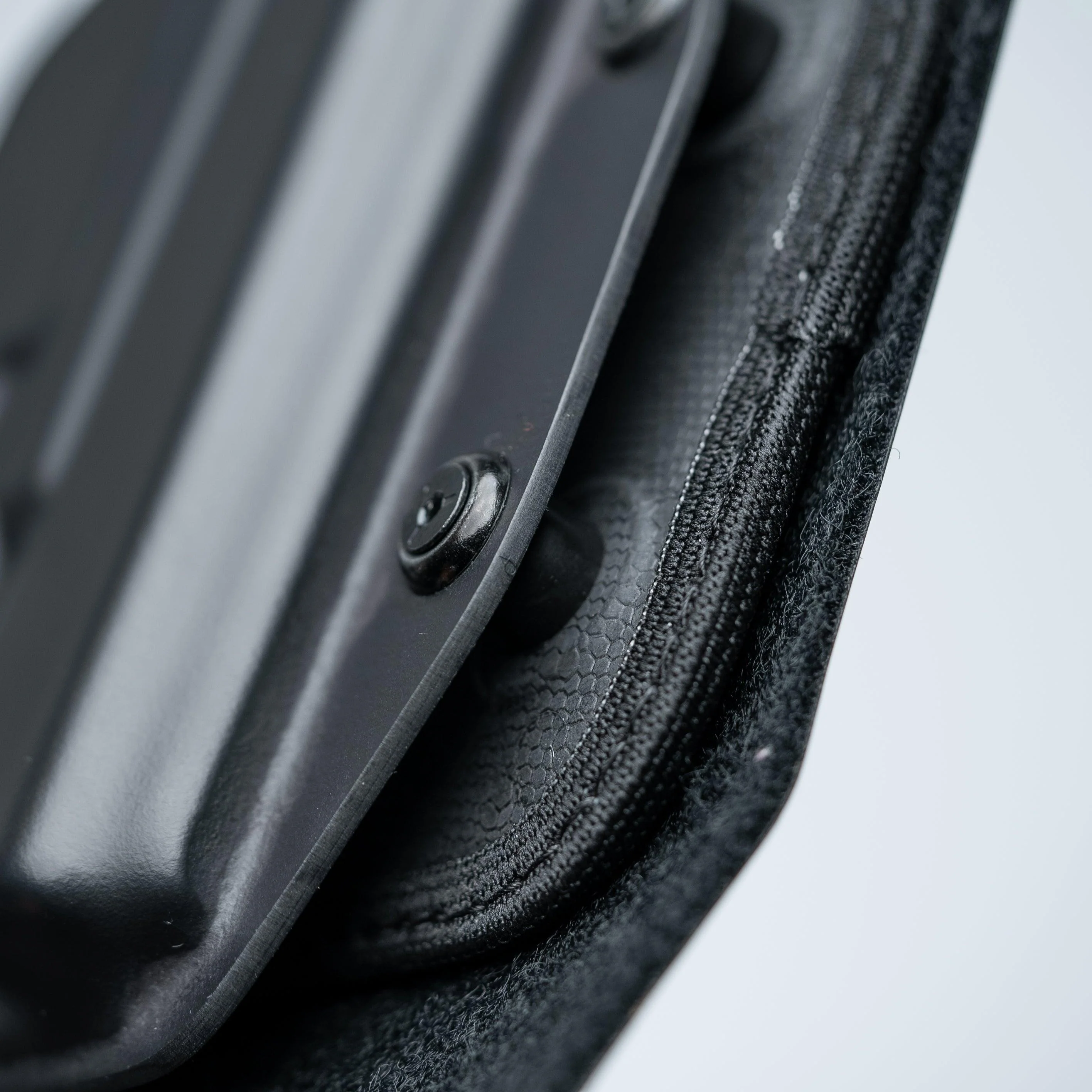 Cloak Hook & Loop Holster for Smith & Wesson Equalizer - Image 4