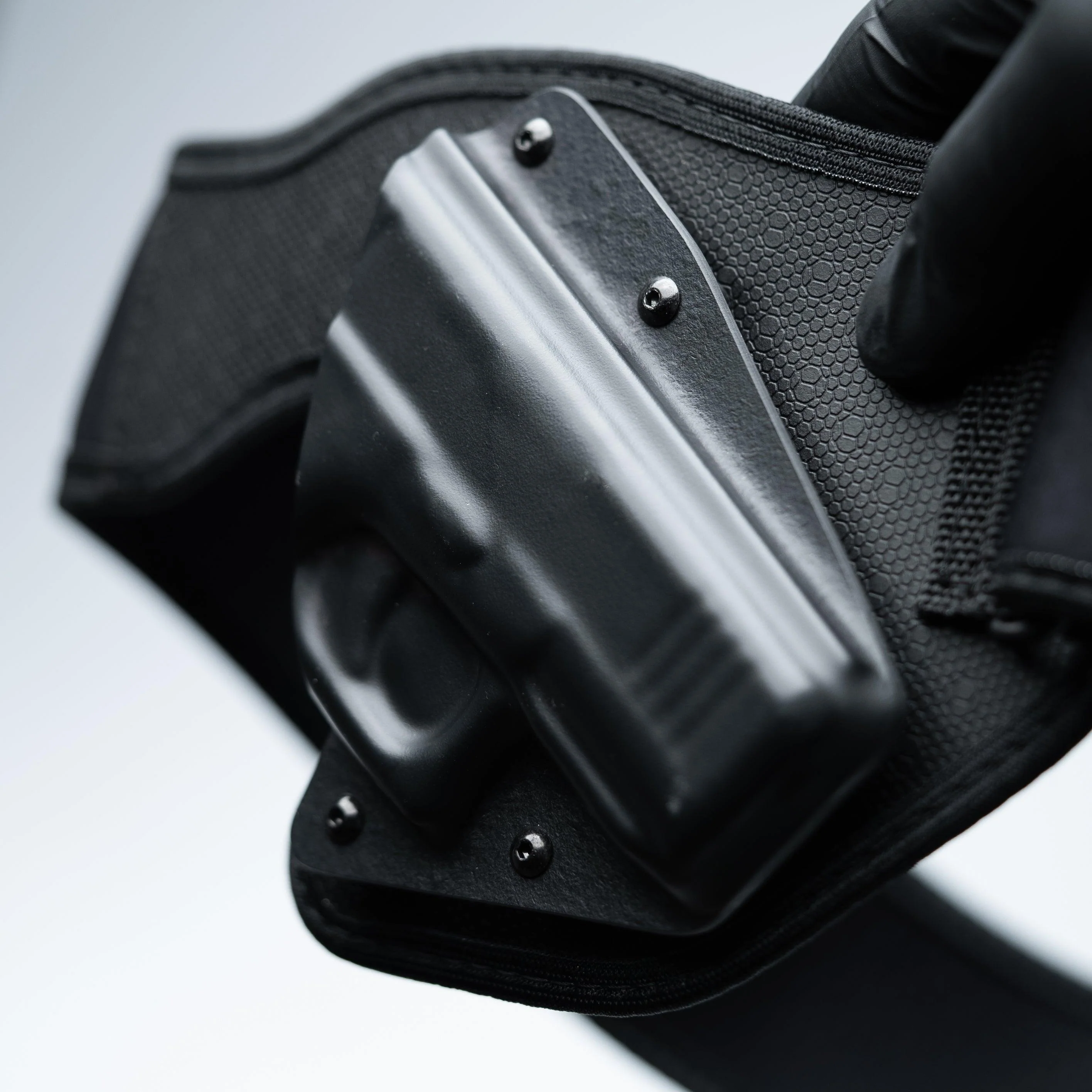 Low-Pro Belly Band Holster for 1911 - Image 3