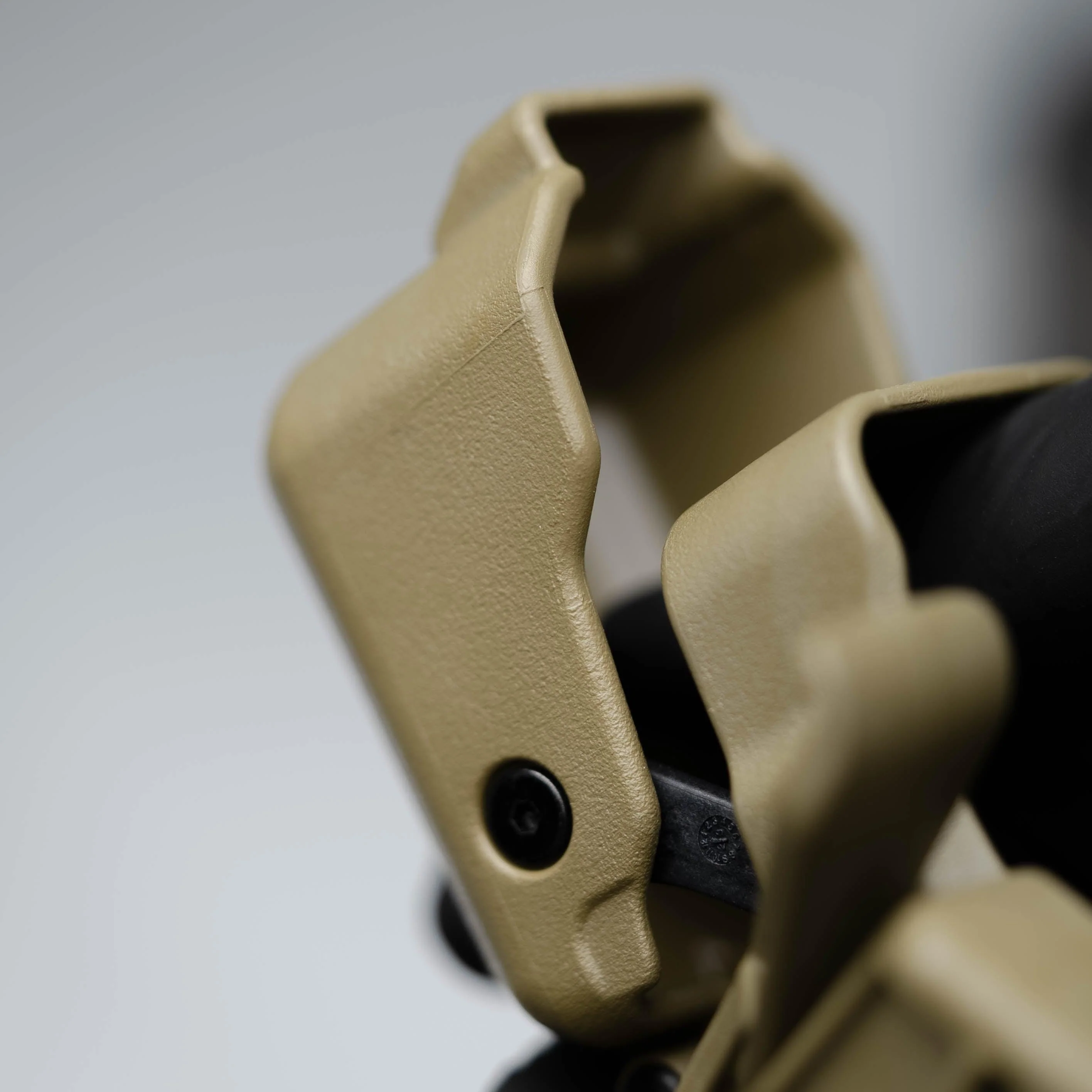 RAPID FORCE® Level III Duty Holster for Smith & Wesson - Large Light - Image 6
