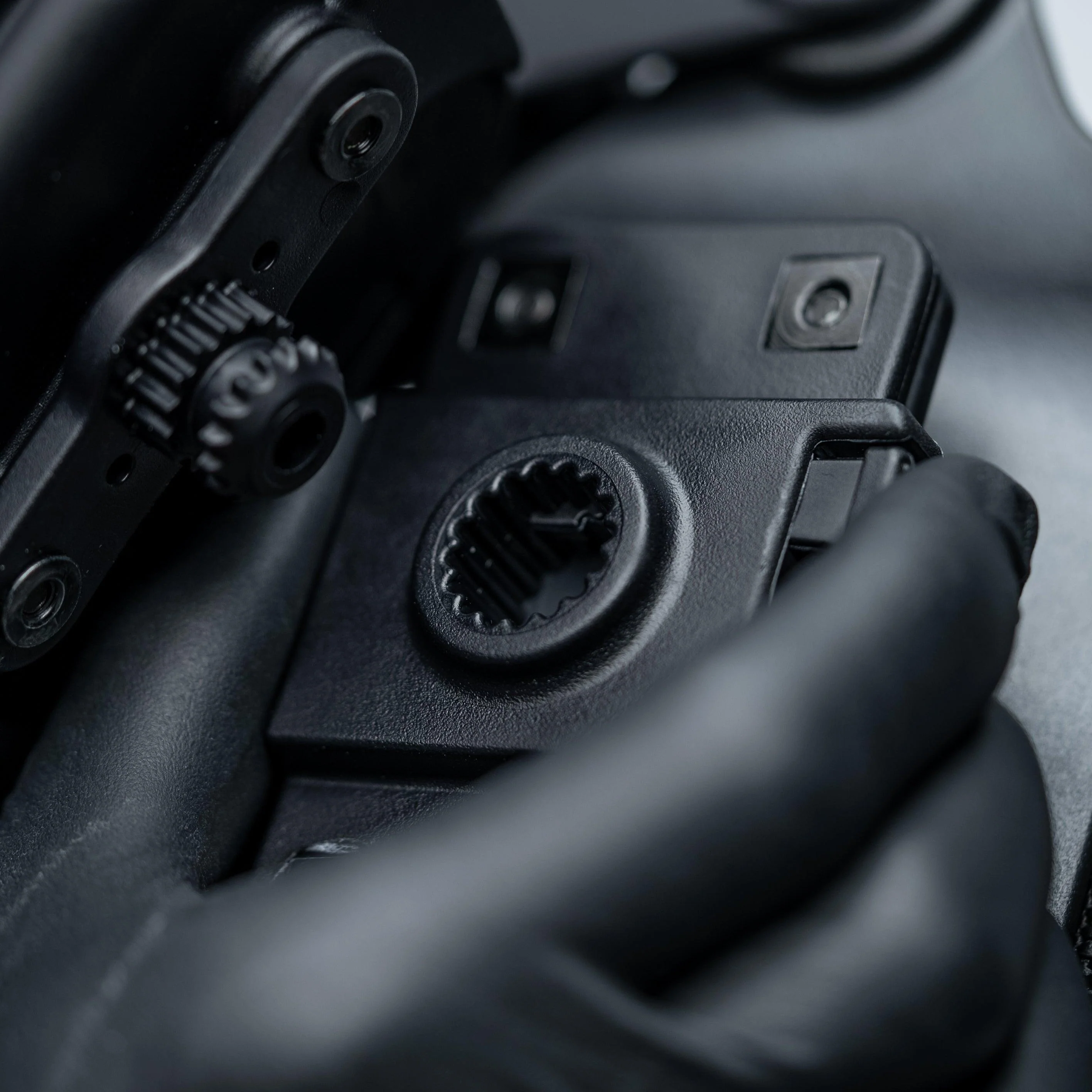 ShapeShift® Swivel Drop Leg Holster for Shadow Systems Handguns - Image 8